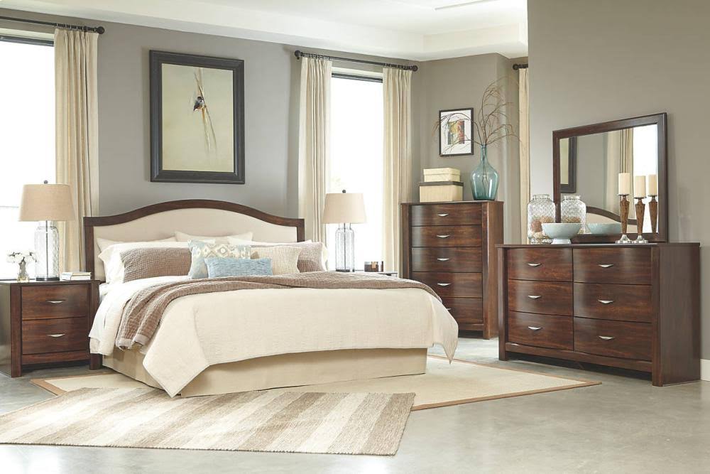 Brown 5-Drawer Chest T7314