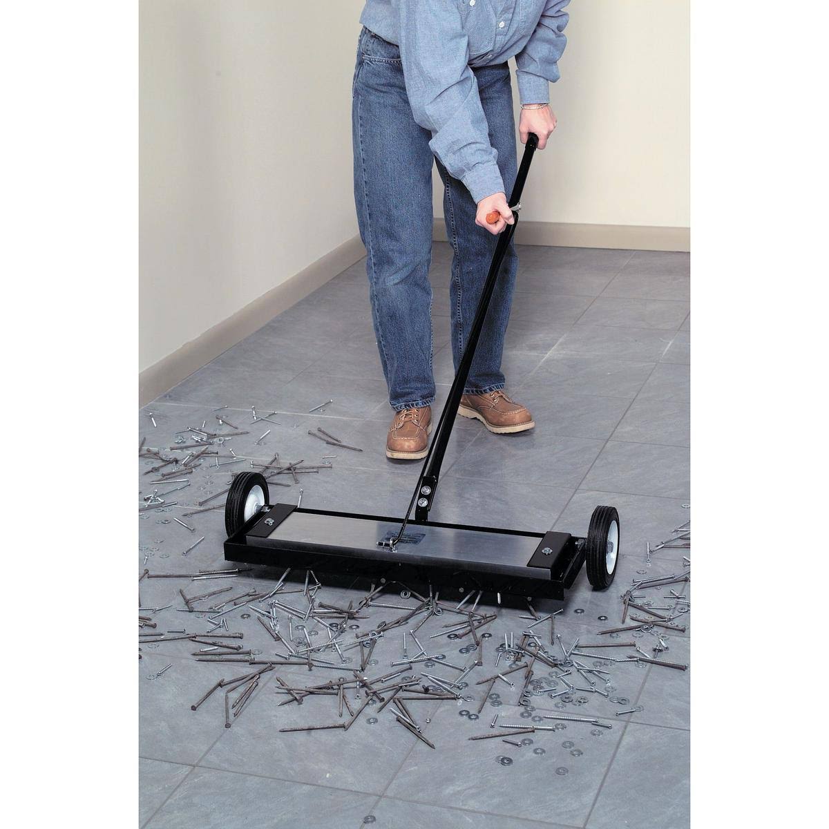 Magnetic Floor Sweeper H989542