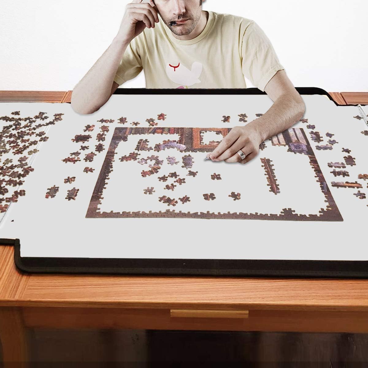 1500 Piece Jigsaw Puzzle Board with Non-Slip Surface Y249088