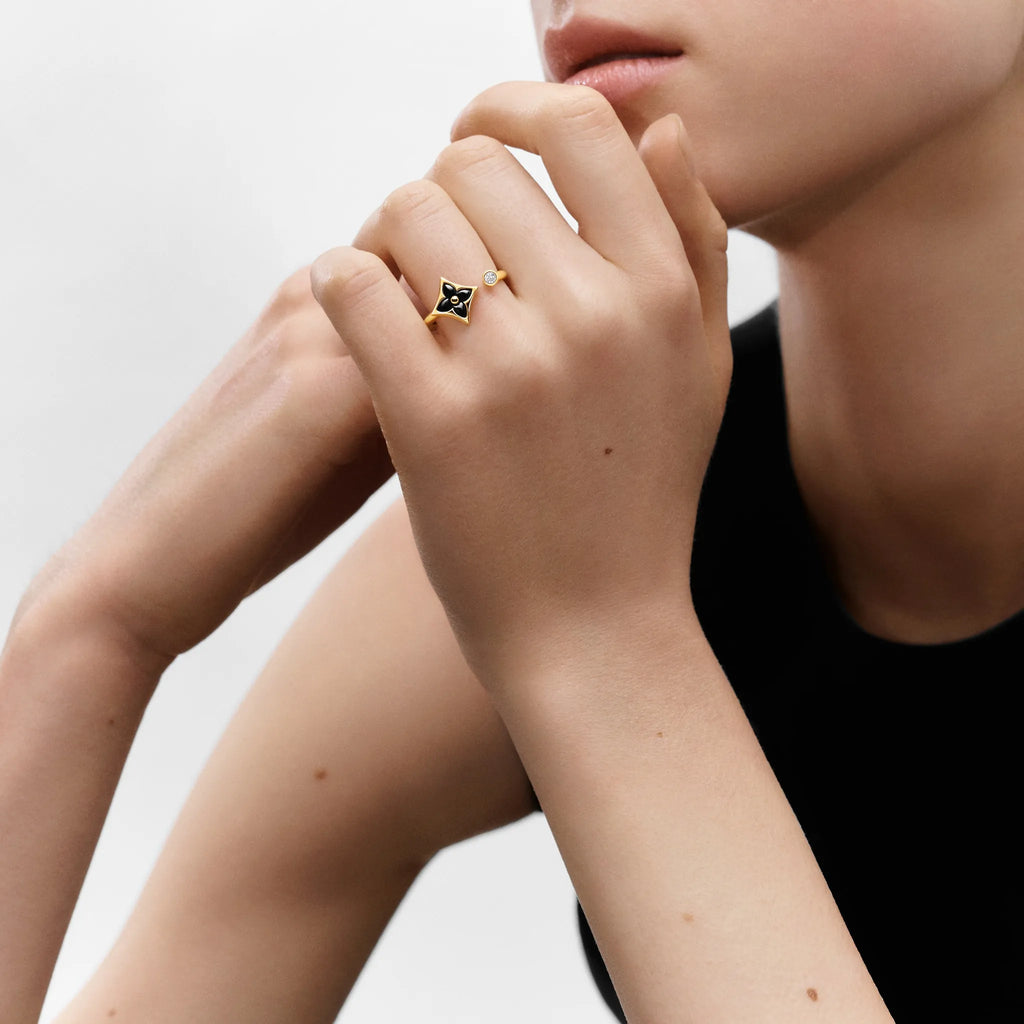 Yellow Gold Onyx Diamonds Ring S95477