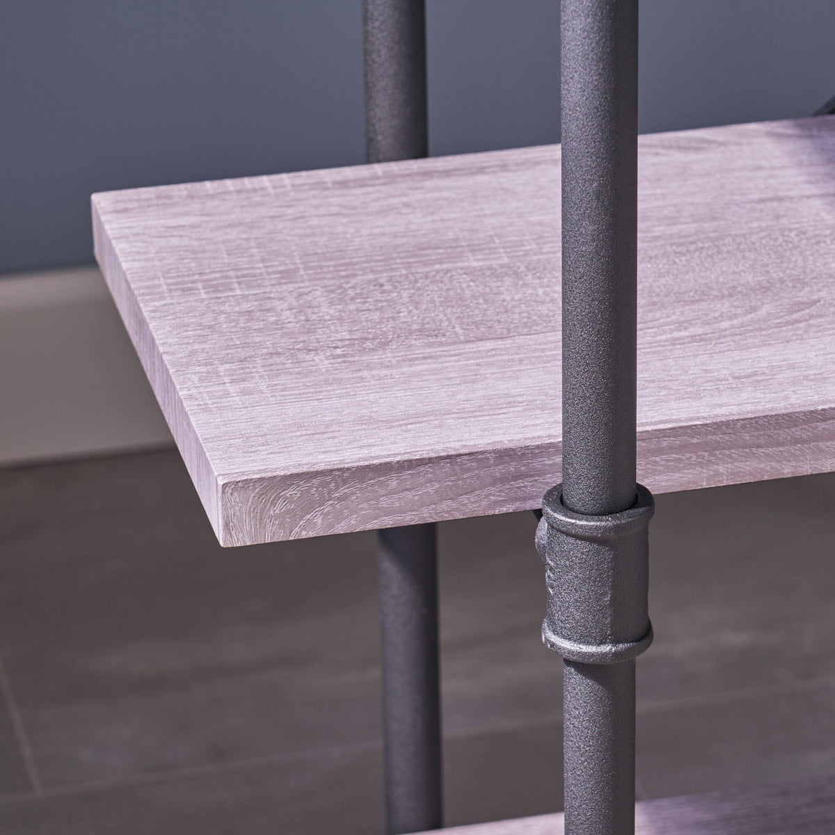4-Tier Industrial Shelf in Dark Brown Q451