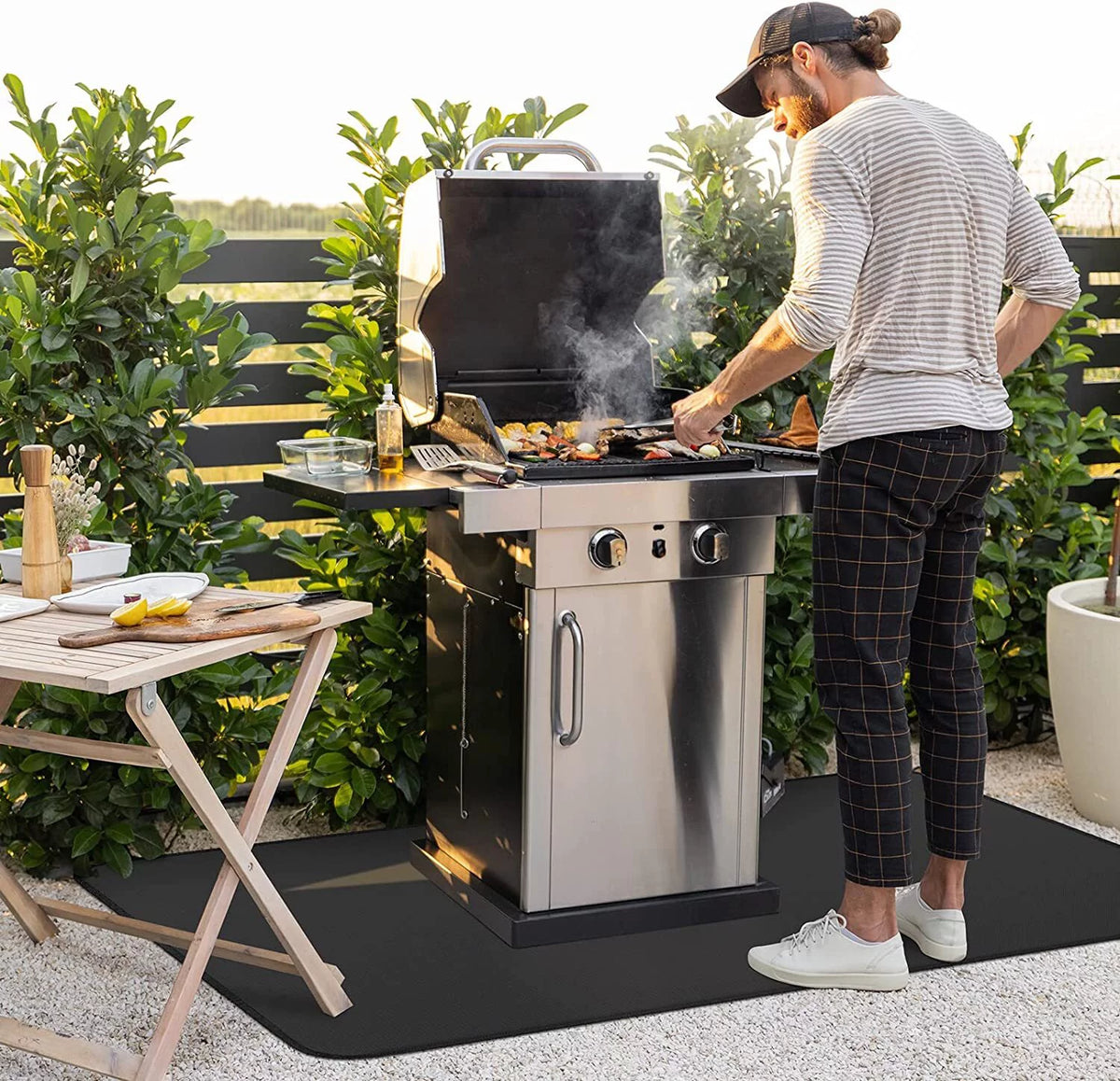 60*42in Fireproof Grill Mat Z675