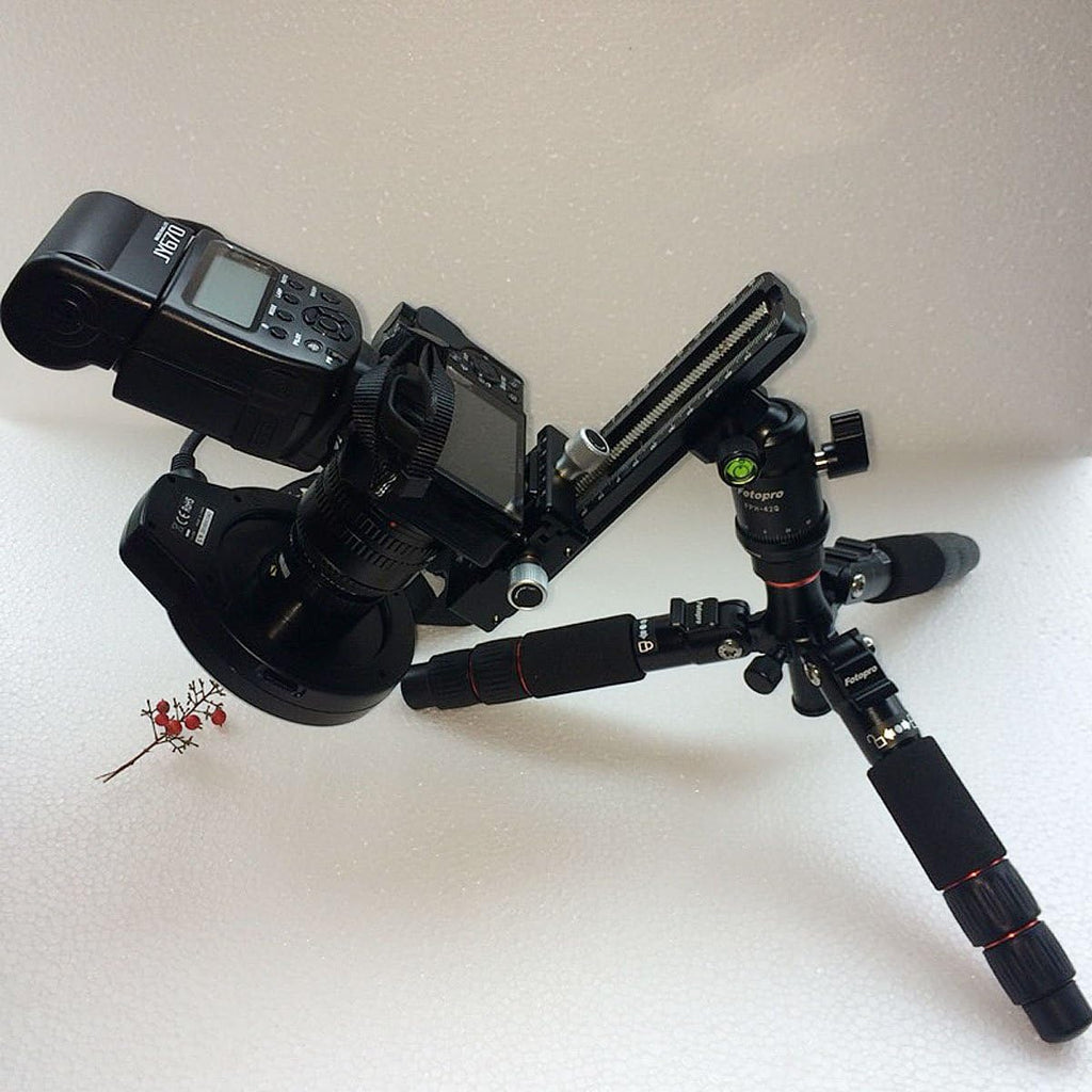 Macro Focusing Rail with Arca Swiss Type Quick Release Clamp U3783