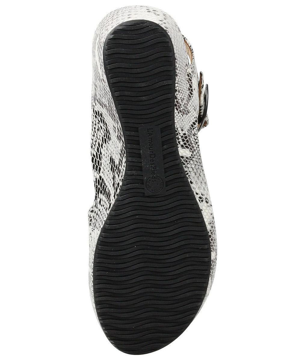 Black/White Snake 8 P789