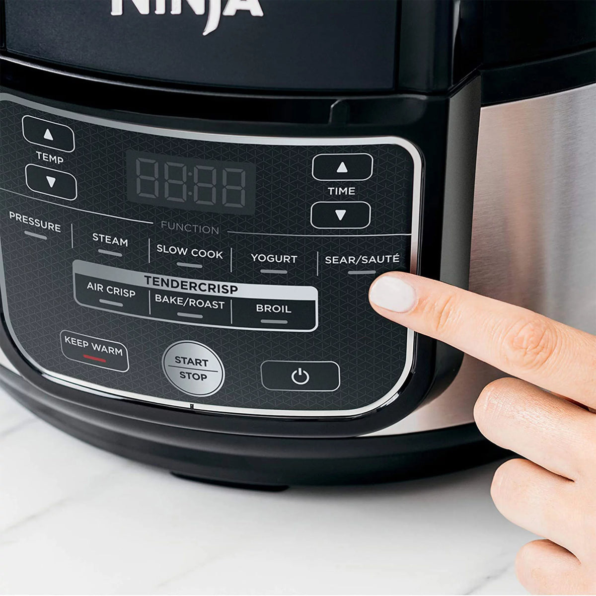 Silver 9 in 1 Pressure Cooker and Air Fryer E64849