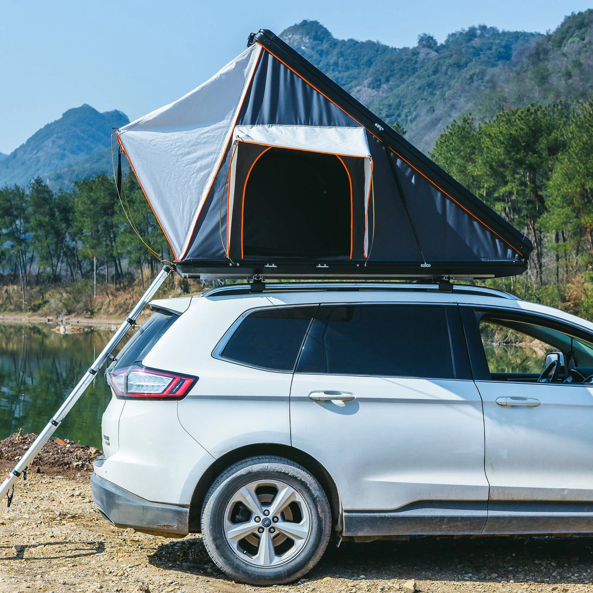 Triangle Aluminium Black Hard Shell Rooftop Tent F78707