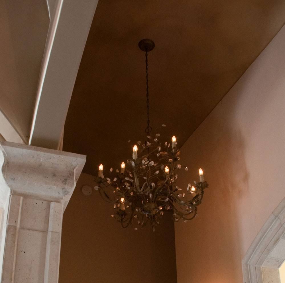 Etruscan Gold 9-Light Chandelier F9663