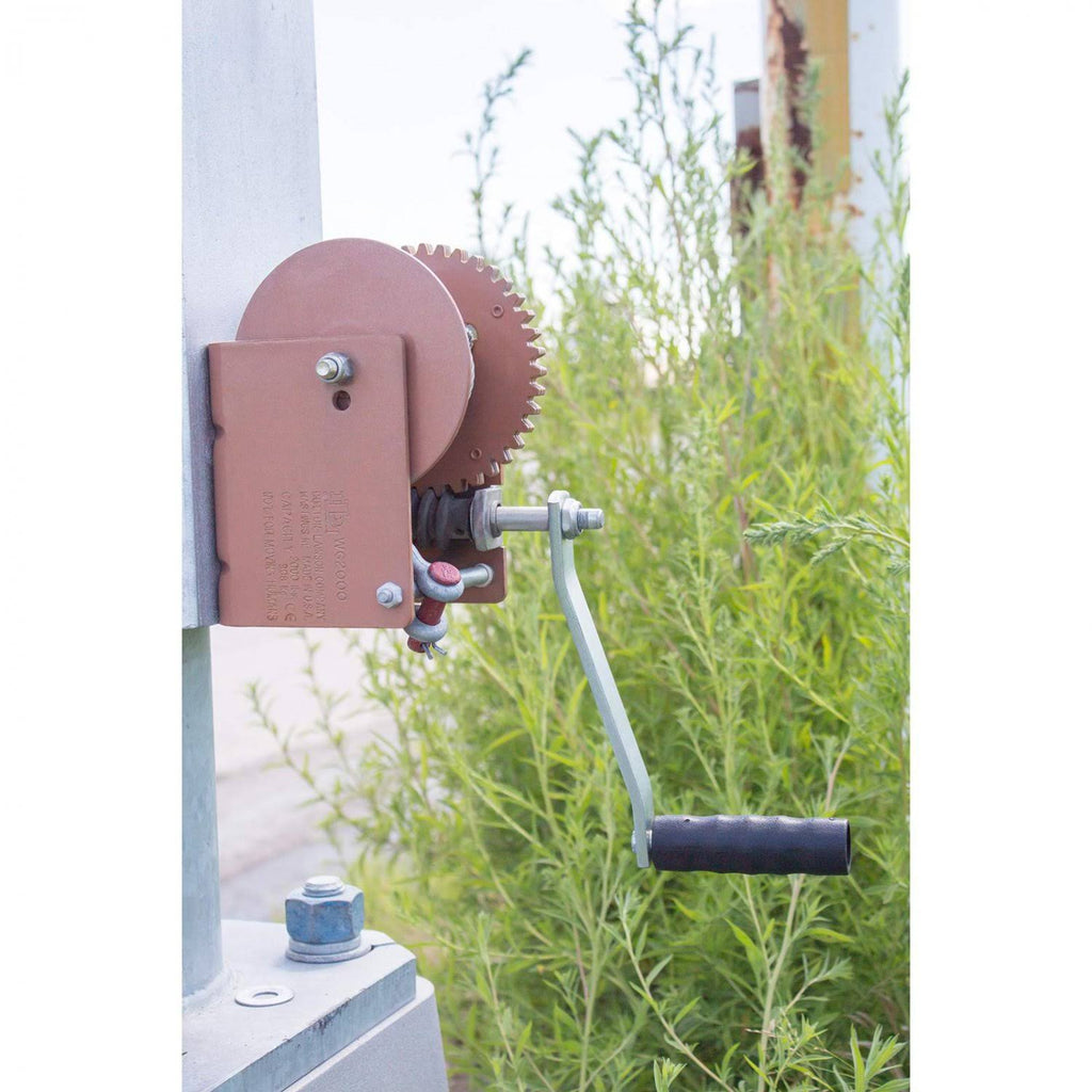 2000 lb Worm Gear Winch D239538