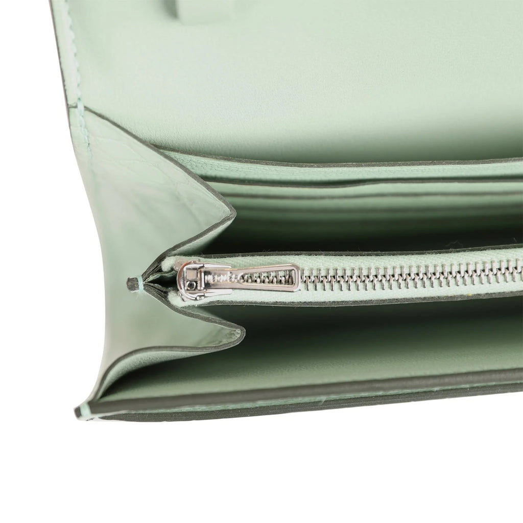 Vert D'eau Matte Alligator Wallet F53856
