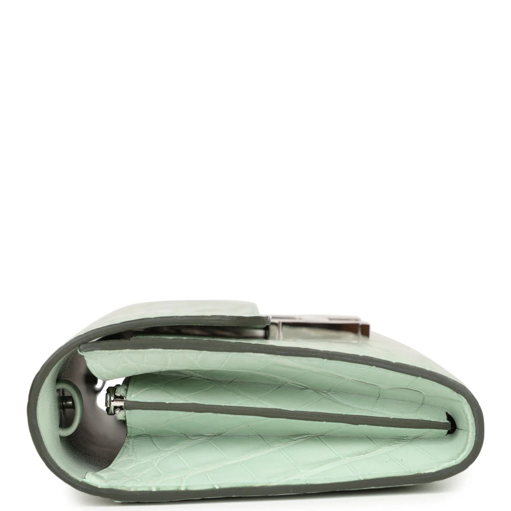 Vert D'eau Matte Alligator Wallet F53856